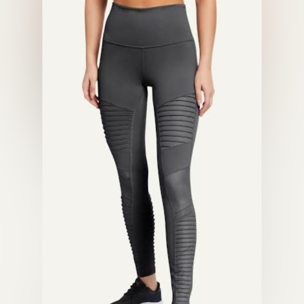 Alo yoga moto legging size small